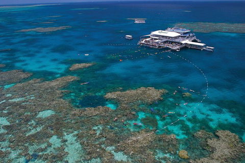 Ultimate 3-Day Great Barrier Reef Cruise Pass - Holiday Great Ocean Road 2