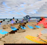 Fingal Head Learn-to-Surf Day Trip from the Gold Coast or Byron Bay - Holiday Great Ocean Road