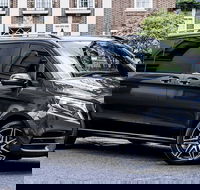 Arrival Private Transfers from Gold Coast Airport OOL to Gold Coast City - Holiday Great Ocean Road