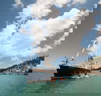 Helicopter and Magnetic Island Sailing - Holiday Great Ocean Road