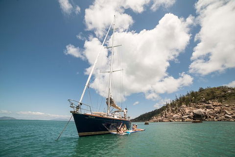 Helicopter And Magnetic Island Sailing - Holiday Great Ocean Road 0