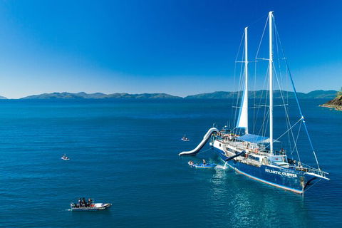 Day Sail The Whitsunday Islands On Atlantic Clipper From Airlie Beach - Holiday Great Ocean Road 0