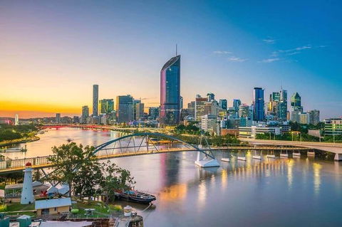 Brisbane Airport Transfers : Brisbane To Brisbane Airport BNE In Luxury Van - Holiday Great Ocean Road 6