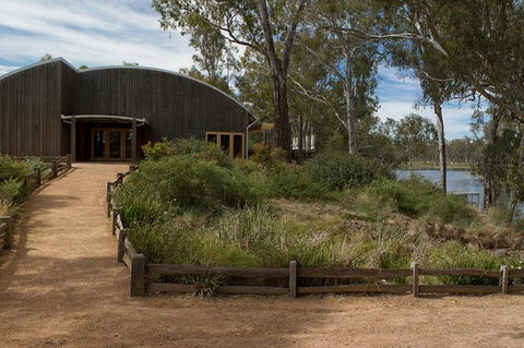 Tahbilk Winery Lunch And Wine Tasting Experience With Local Wine Ambassador - Holiday Great Ocean Road 6