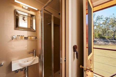 6 Night Upper Murray All The River Run Cruise - PS Emmylou - Holiday Great Ocean Road 1