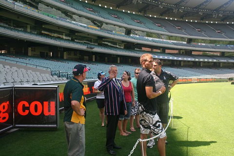 Ultimate Sports Lovers Bus Tour Of Melbourne - Holiday Great Ocean Road 3