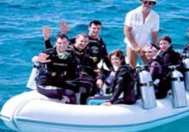 Poseidon Outer Reef Cruises - Holiday Great Ocean Road 3