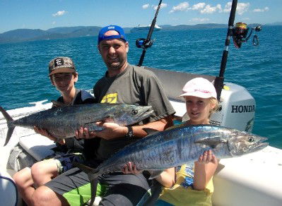 Gone Fishing By Coral Sea Fishing Charters Airlie Beach - Holiday Great Ocean Road 3
