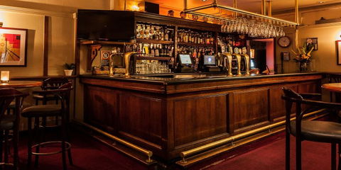 The Occidental Hotel - Holiday Great Ocean Road 2