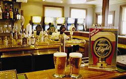 Regatta Bar - Log Cabin - Holiday Great Ocean Road 1