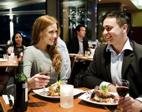 The Clarendon Hotel - Holiday Great Ocean Road 2
