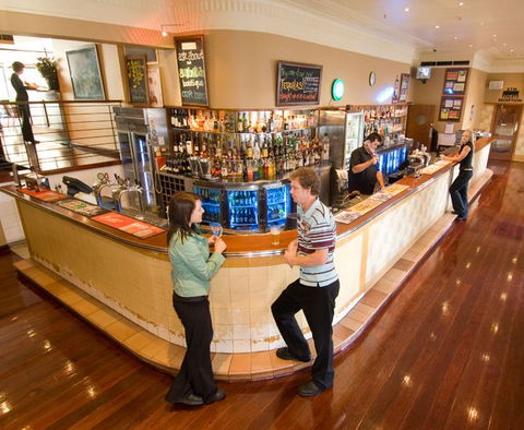 The Clarendon Hotel - Holiday Great Ocean Road 3