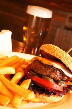 Durty Nelly's Irish Pub - Holiday Great Ocean Road 1