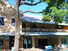 Victoria Hotel - Holiday Great Ocean Road 2