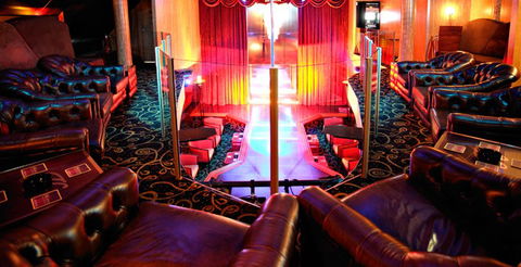 Hollywood Showgirls - Holiday Great Ocean Road 4