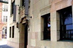Balthazar Bar Restaurant - Holiday Great Ocean Road 0