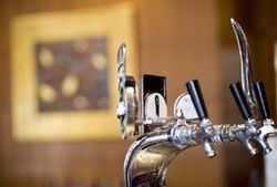Duxton Hotel - The Lobby Bar - Holiday Great Ocean Road 1