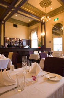 The Melbourne Restaurant - Holiday Great Ocean Road 2