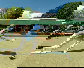 Canberra City Bowling Club - Holiday Great Ocean Road 0