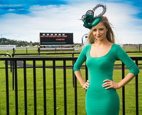 Kembla Grange Racecourse - Illawarra Turf Club - Holiday Great Ocean Road 3