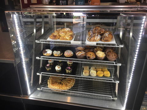MiCakes Cafe - Holiday Great Ocean Road 0