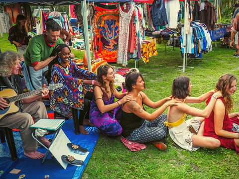 Byron Flea Market - Holiday Great Ocean Road 0