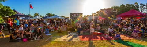 Castlemaine Artists Market - Holiday Great Ocean Road 0