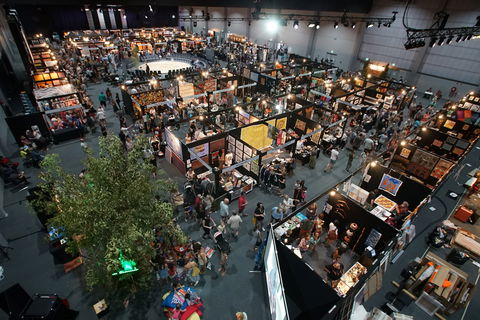 Darwin Aboriginal Art Fair - Holiday Great Ocean Road 2
