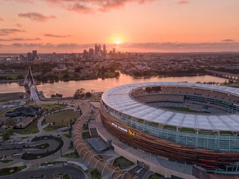 Geelong Cats V Collingwood - AFL Round 7 - Holiday Great Ocean Road 0