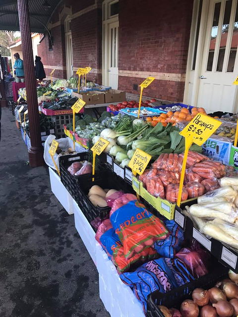 Yea Railway Market - Holiday Great Ocean Road 0