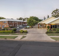 Emerald Maraboon Motor Inn - Holiday Great Ocean Road