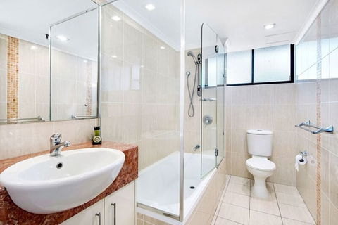ULTIQA Beach Haven At Broadbeach - Holiday Great Ocean Road 3
