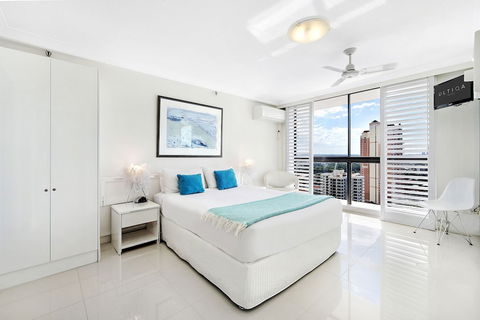 ULTIQA Beach Haven At Broadbeach - Holiday Great Ocean Road 5