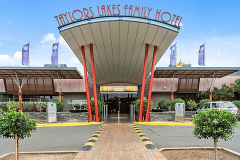 Quality Hotel Taylors Lakes - Holiday Great Ocean Road 3