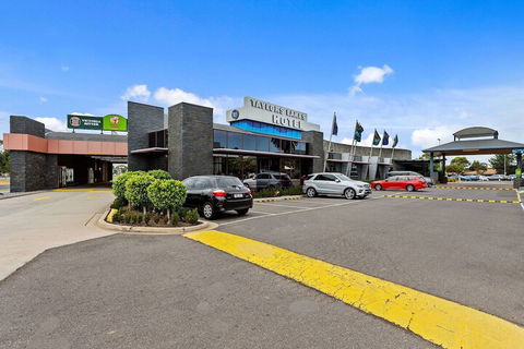 Quality Hotel Taylors Lakes - Holiday Great Ocean Road 5