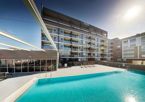 Honeysuckle Executive Apartments - Holiday Great Ocean Road 0