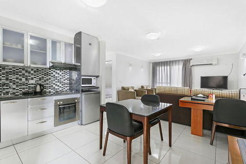 Comfort Inn & Suites Burwood - Holiday Great Ocean Road 5