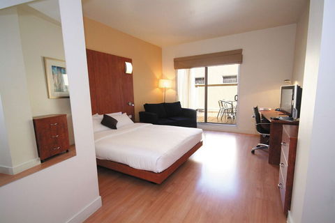 Ramada Encore Dandenong - Holiday Great Ocean Road 6