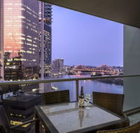 Oaks Brisbane on Felix Suites - Holiday Great Ocean Road