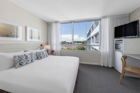 Oaks Nelson Bay Lure Suites - Holiday Great Ocean Road 7