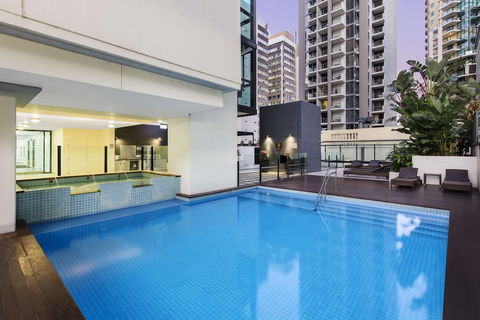 Oaks Brisbane On Charlotte Suites - Holiday Great Ocean Road 4