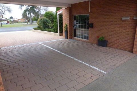 Colonial Motor Inn Bairnsdale - Holiday Great Ocean Road 3