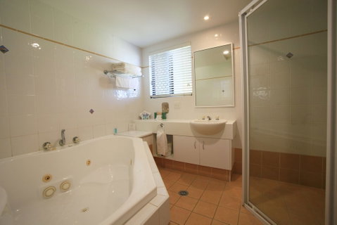 Macquarie Barracks Motor Inn - Holiday Great Ocean Road 4