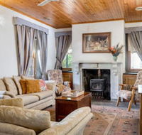 Reillys Wines Heritage Cottages