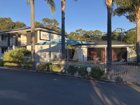 The Lodge Broulee - Holiday Great Ocean Road 1