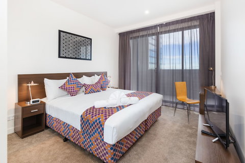 City Edge Dandenong Apartment Hotel - Holiday Great Ocean Road 0