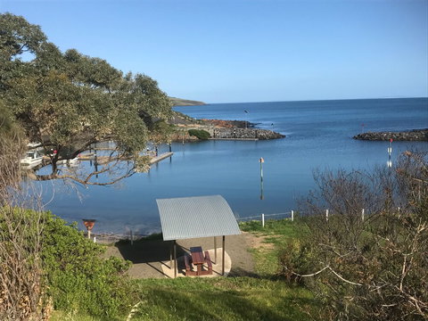 Penneshaw Oceanview Apartments - Holiday Great Ocean Road 6