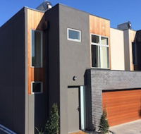 Close To Airport City  Shops - Holiday Great Ocean Road