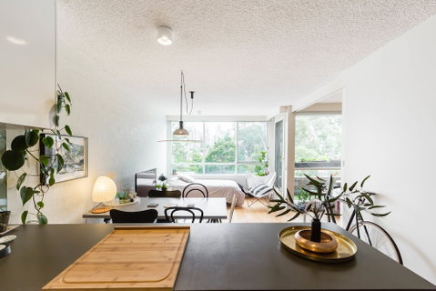 ISAAC, 1BDR South Melbourne Apartment - Holiday Great Ocean Road 2