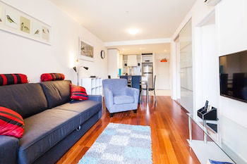 WESLEY, 2BDR Carlton Apartment - Holiday Great Ocean Road 1